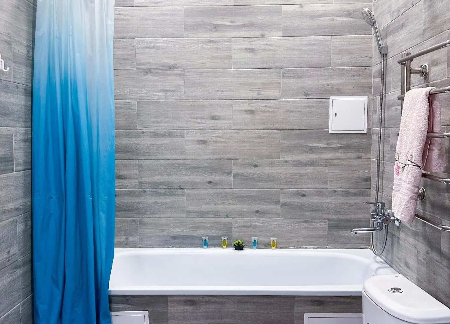 Элегантная Квартира С Видом На Город Almaty Apartment